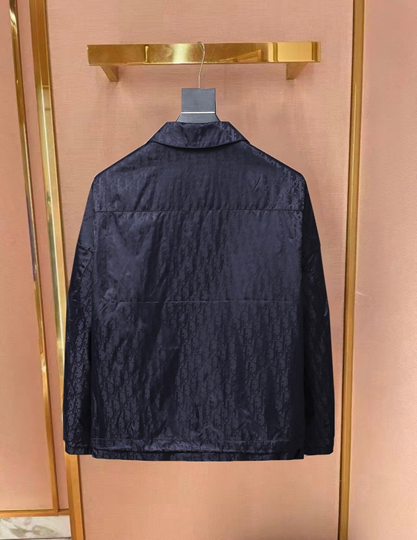 ブランドジャケット背面デザイン